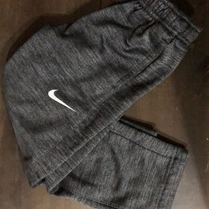 Nike therma-fit pants size 4